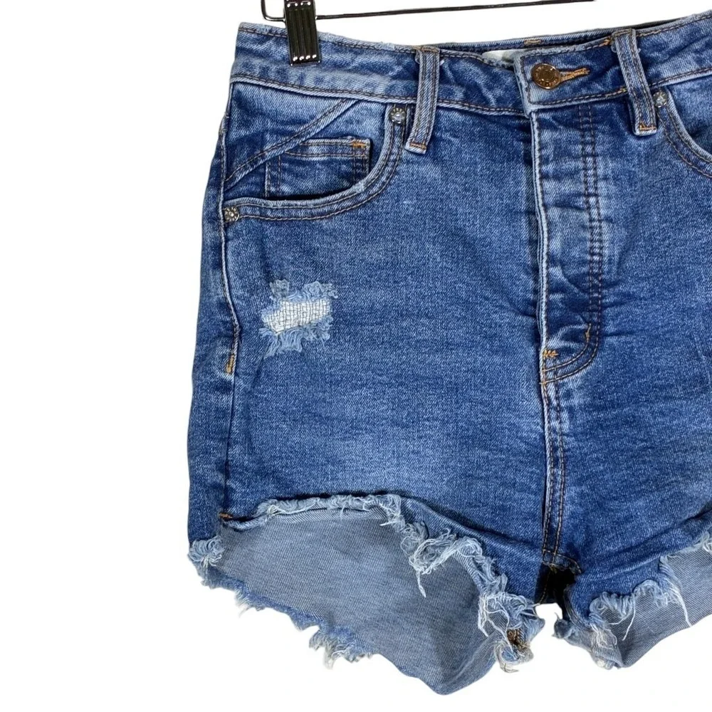 We The Free Distressed Raw Hem Denim Shorts Medium Wash Festival Boho Size 25